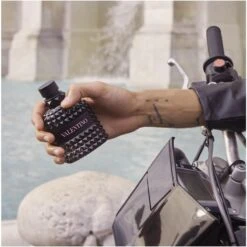 Valentino Uomo Born In Roma EDT 50 Ml -Nicehair Butik valentino uomo born in roma edt 50 ml 1646045487