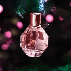 Viktor&Rolf Viktor & Rolf Flowerbomb EDP Gift Set (Limited Edition) 8 Viktor&Rolf Viktor & Rolf Flowerbomb EDP Gift Set (Limited Edition) -Nicehair Butik viktor rolf flowerbomb edp gift set limited edition 1666162391